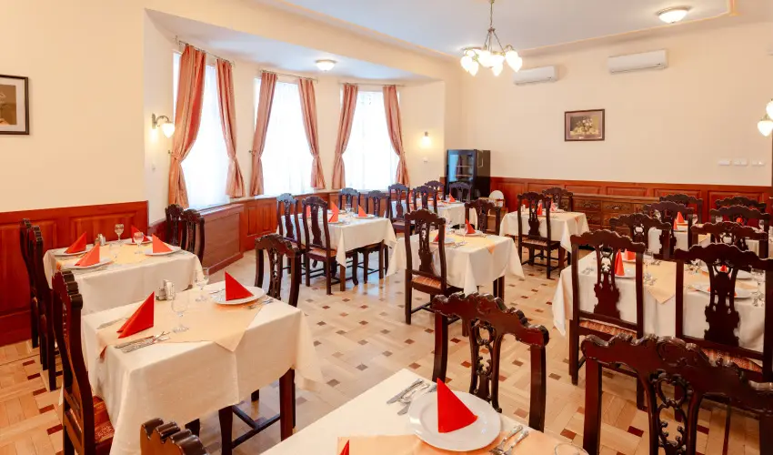 Fried Kast�ly Hotel Simontornya - P�nk�sd (min. 3 �j)