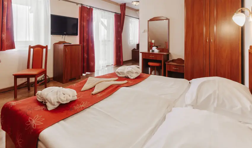 Fried Kast�ly Hotel Simontornya - P�nk�sd (min. 3 �j)