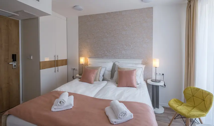 Fred Centrum Panzi Balatonfred - Pnksd (min. 3 j)