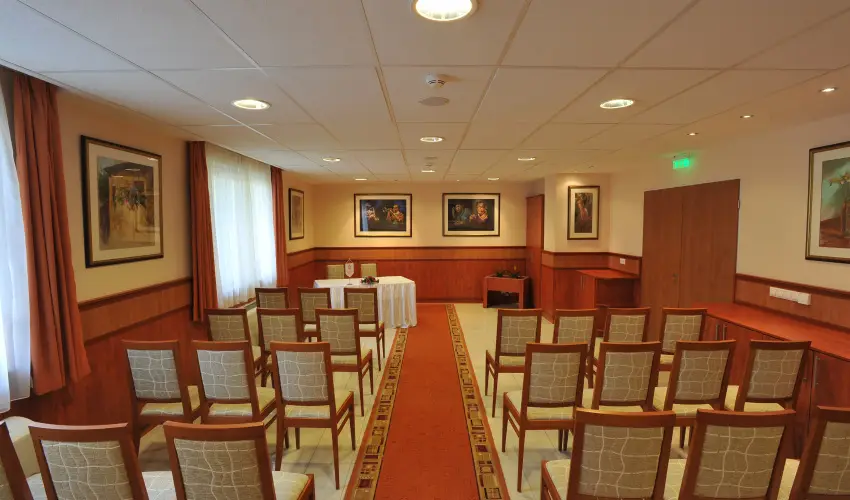 Garden Hotel Wellness & Konferencia Szolnok - Pnksd 