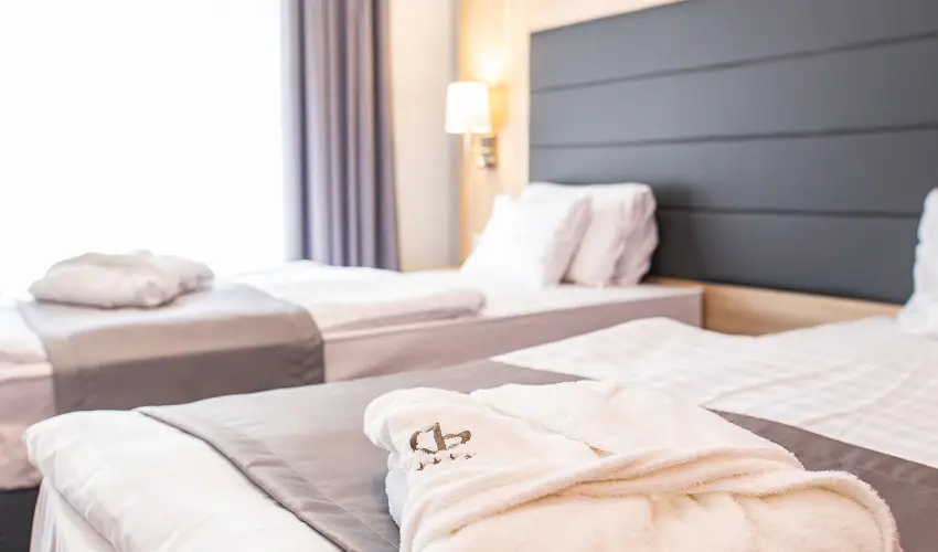 Garden Hotel Wellness & Konferencia Szolnok - Pnksd 