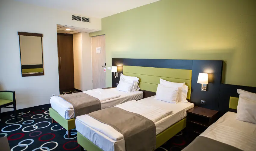 Garden Hotel Wellness & Konferencia Szolnok - Pnksd 