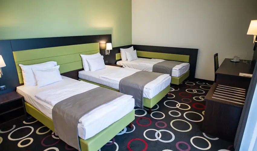 Garden Hotel Wellness & Konferencia Szolnok - Pnksd 