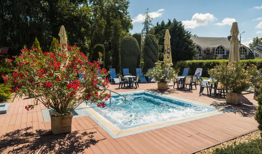 Garden Hotel Wellness & Konferencia Szolnok - Pnksd 