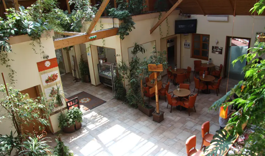 Gastland M0 Hotel Szigetszentmikls - Pnksd