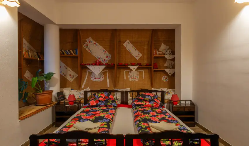 Gedeon Tanya-Panzi Jakabszlls - Pnksd