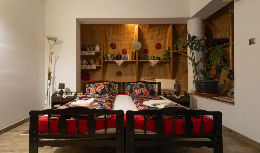 Gedeon Tanya-Panzi Jakabszlls - Pnksd