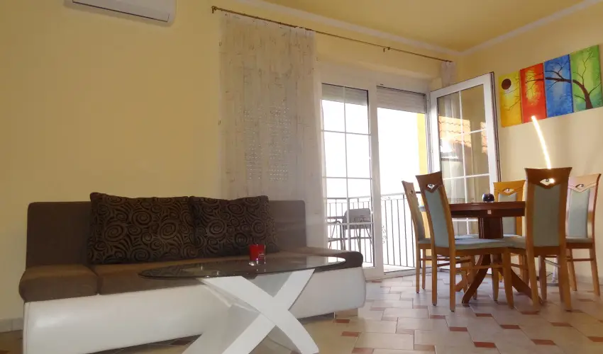 Gere Luxus Apartman Hark�ny - P�nk�sd (min. 3 �j)