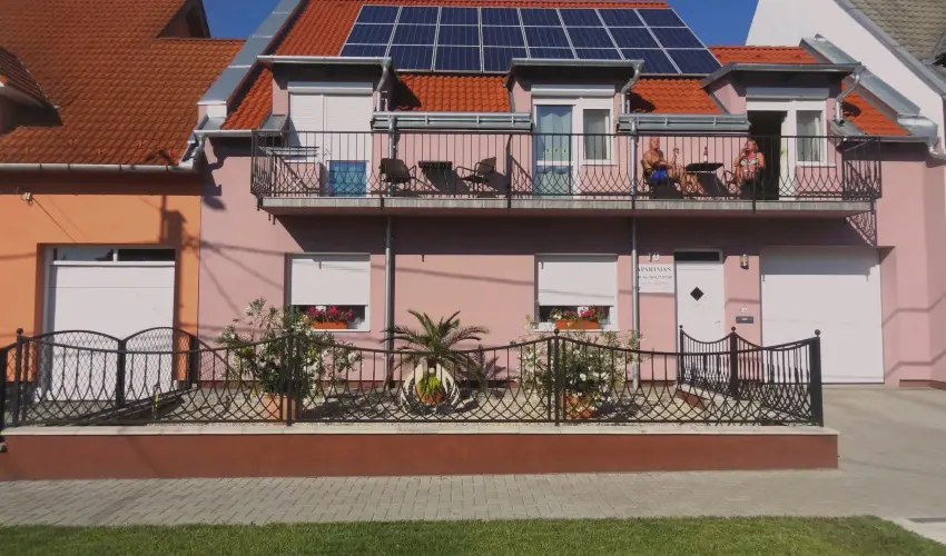 Gere Art & Exclusive Apartman Hark�ny - P�nk�sd (min. 3 �j)