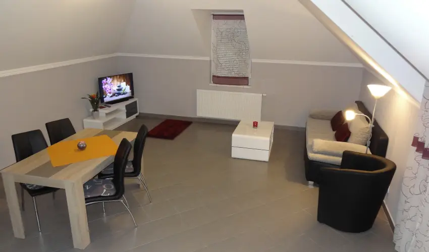 Gere Art & Exclusive Apartman Hark�ny - P�nk�sd (min. 3 �j)