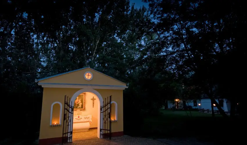 Geréby Kúria Hotel és Lovasudvar Lajosmizse - Pünkösd