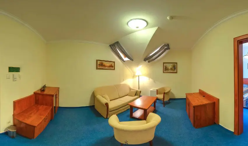 Geréby Kúria Hotel és Lovasudvar Lajosmizse - Pünkösd