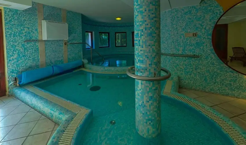 Geréby Kúria Hotel és Lovasudvar Lajosmizse - Pünkösd