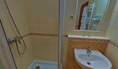 Gerby Kria Hotel s Lovasudvar Lajosmizse