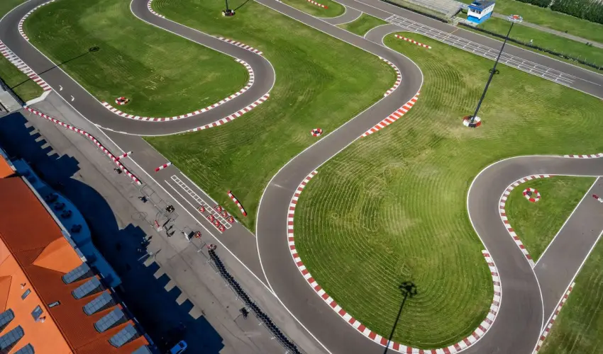 Gokart Hotel Kecskemét - Pünkösd