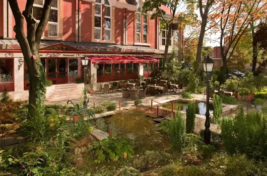Golden Ball Club Hotel - P�nk�sdi Pihen�s Gy�rben (min. 2 �j) 