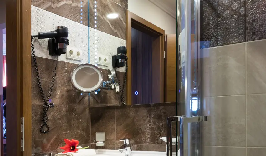 Golden Ball Club Hotel Gyr - Pnksd