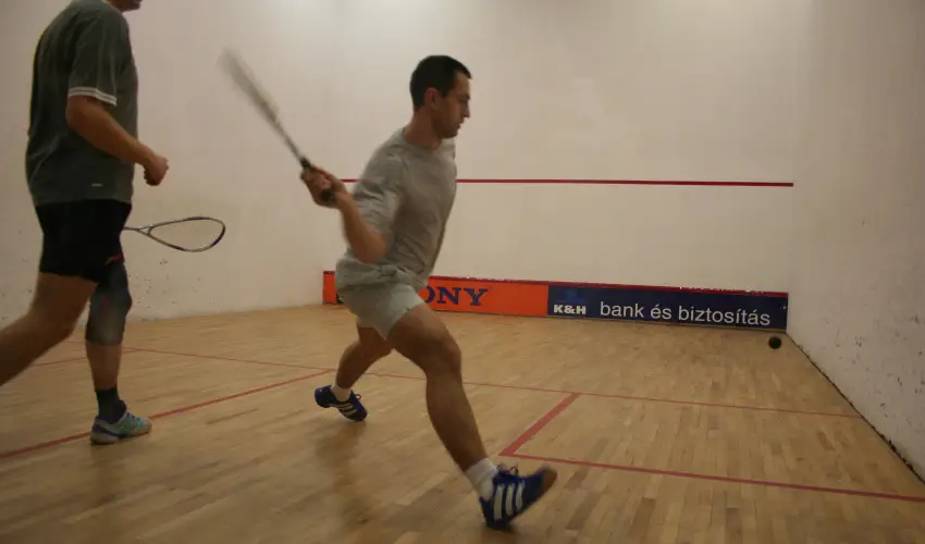 Golden Ball Club Hotel Gyr - Pnksd