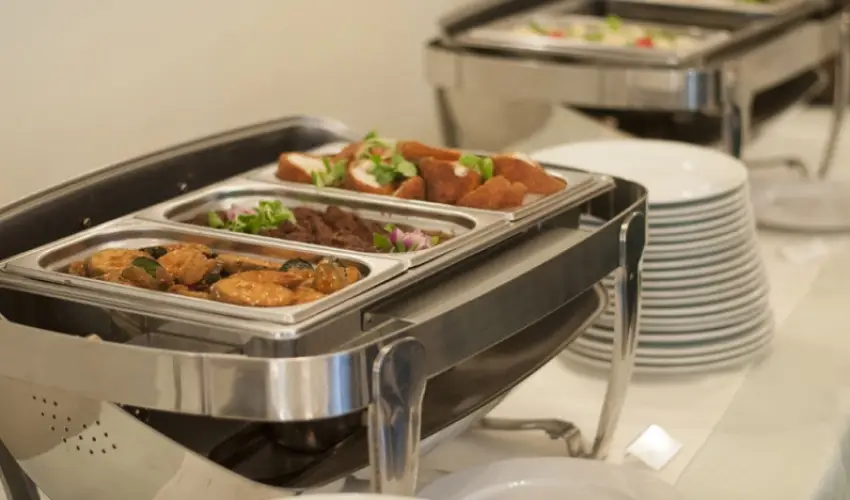 Gosztola Gy�ngye-az erd� sz�llod�ja Gosztola - P�nk�sd (min. 3 �j)