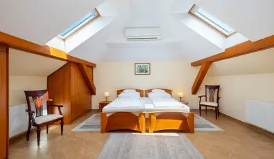 Gosztola Gy�ngye-az erd� sz�llod�ja Gosztola