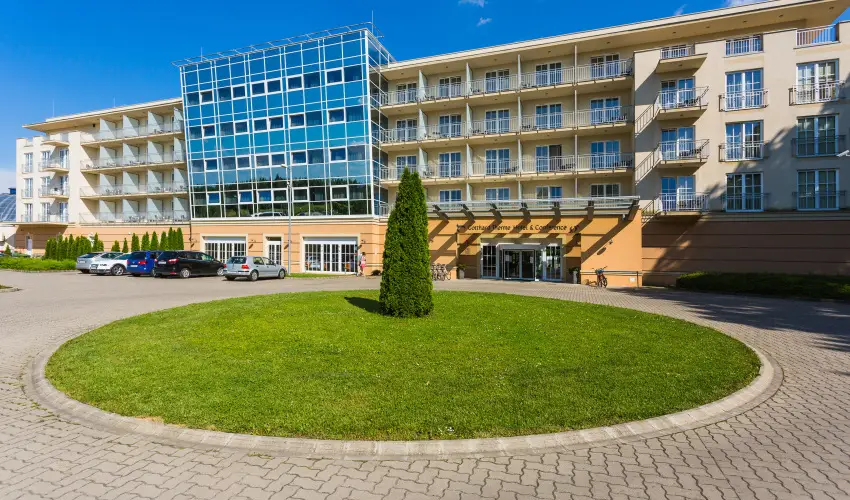 Gotthard Therme Hotel Szentgotth�rd - P�nk�sd - teljes el�refizet�ssel (min. 2 �j)