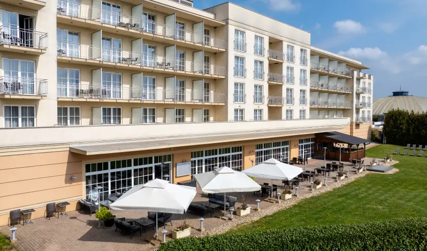 Gotthard Therme Hotel Szentgotth�rd - P�nk�sd - teljes el�refizet�ssel (min. 2 �j)