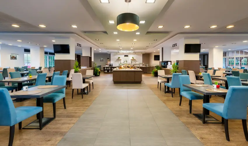 Gotthard Therme Hotel Szentgotth�rd - P�nk�sd - teljes el�refizet�ssel (min. 2 �j)
