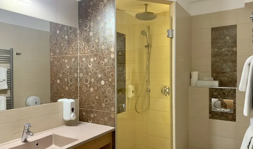 Granada Konferencia Wellness s Sport Hotel Kecskemt - Pnksd 