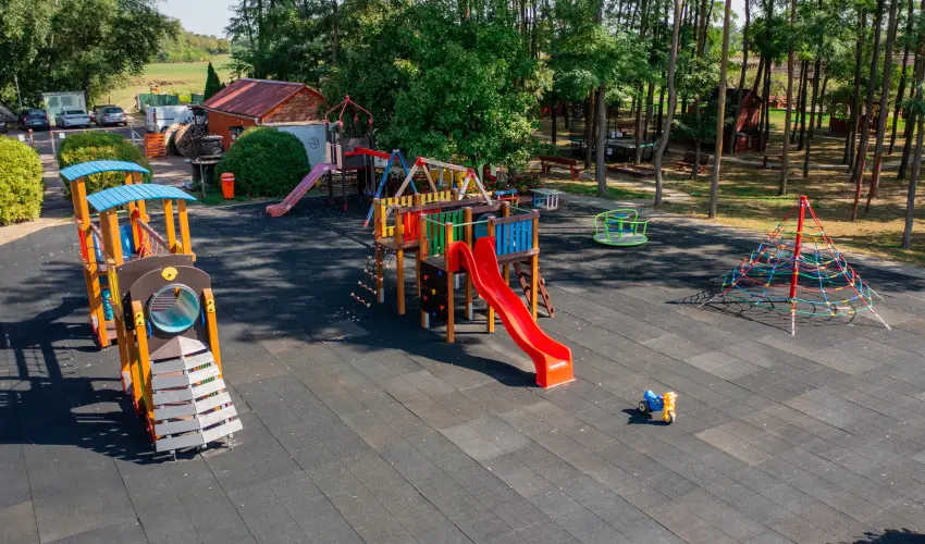 Granada Konferencia Wellness s Sport Hotel Kecskemt - Pnksd 