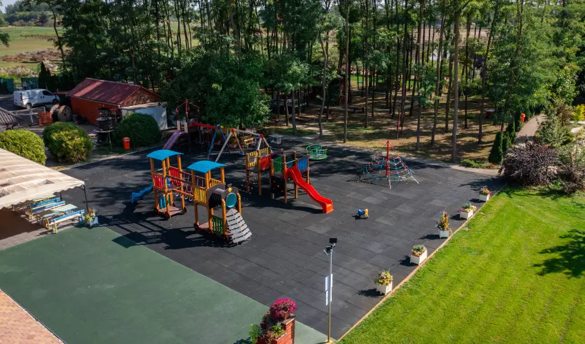 Granada Konferencia Wellness s Sport Hotel Kecskemt - Pnksd 