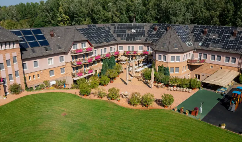 Granada Konferencia Wellness s Sport Hotel Kecskemt - Pnksd 