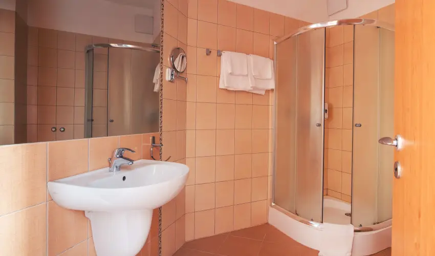 Granada Konferencia Wellness s Sport Hotel Kecskemt - Pnksd 