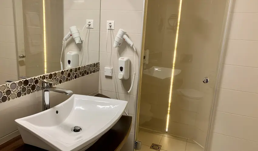 Granada Konferencia Wellness s Sport Hotel Kecskemt - Pnksd 