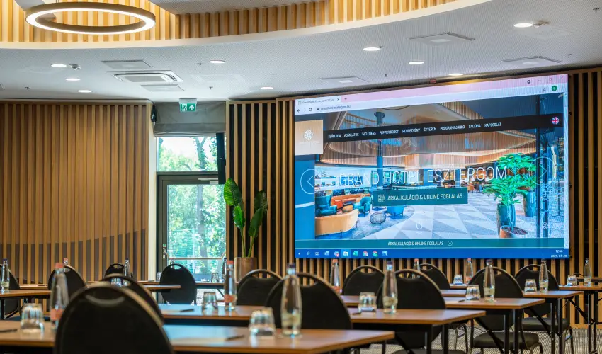 Grand Hotel Esztergom Esztergom - Pnksd (min. 2 j)