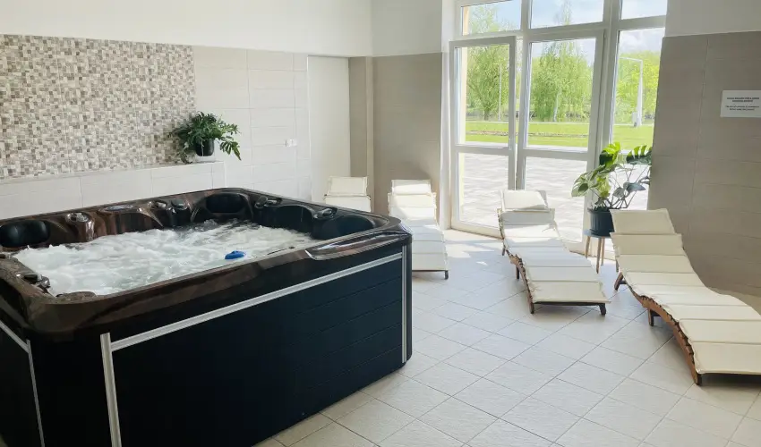 Gyirmt Sport & Wellness Hotel Gyr - Pnksd 