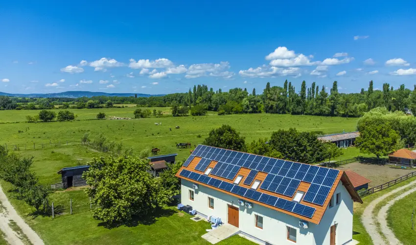 Gyulavez�r-Csob�nci Pihen� Vend�gh�z Gyulakeszi - P�nk�sd (min. 2 �j)