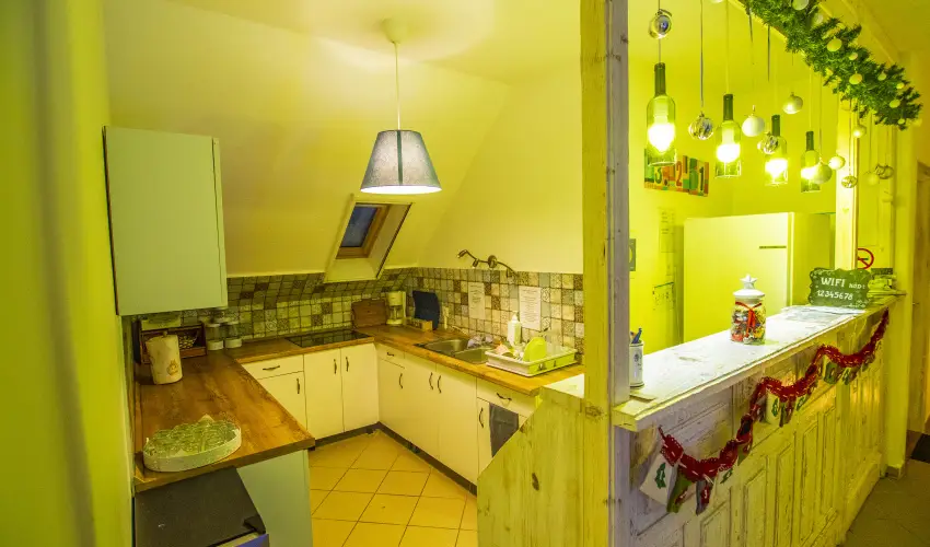 Gyulavez�r Lovasbirodalma Panzi�  Gyulakeszi - P�nk�sd (min. 2 �j)