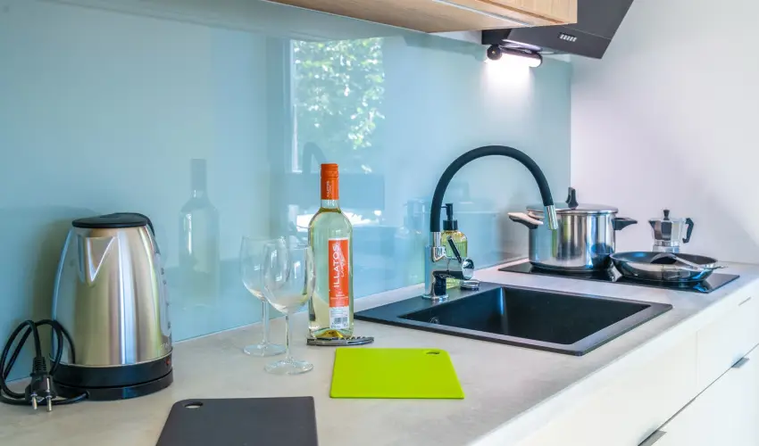 H55 Balatonlelle Apartmanhzak Balatonlelle - Pnksd (min. 2 j)