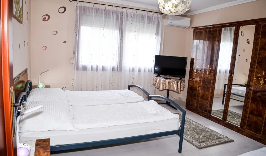 Hajnal Apartman Hajdszoboszl - Pnksd (min. 2 j)