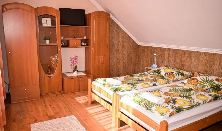 Hajnal Apartman Hajdszoboszl - Pnksd (min. 2 j)