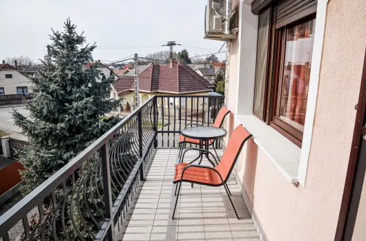 Hajnal Apartman - Pnksd