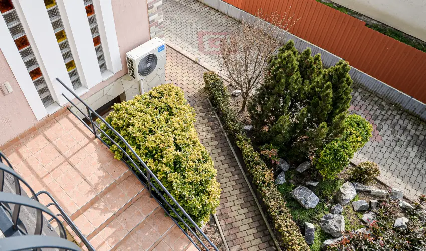 Hajnal Apartman Hajdszoboszl - Pnksd (min. 2 j)