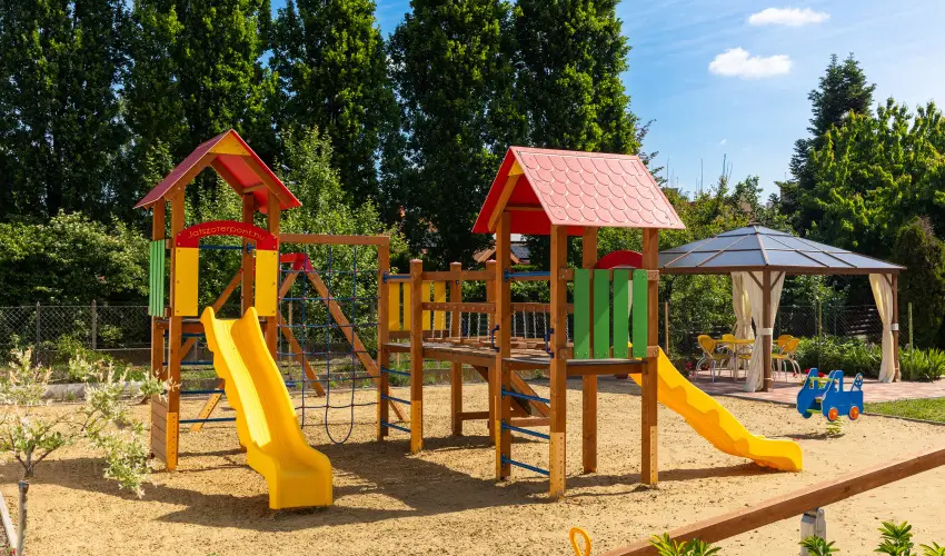 Hajd� Kast�ly Hotel Hajd�szoboszl� - P�nk�sd (min. 2 �j)