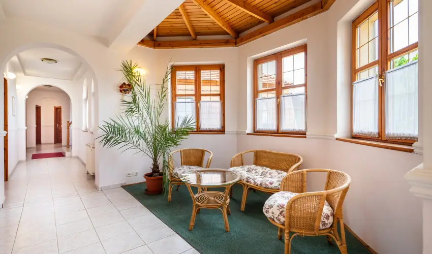 Hajd� Kast�ly Hotel Hajd�szoboszl� - P�nk�sd (min. 2 �j)