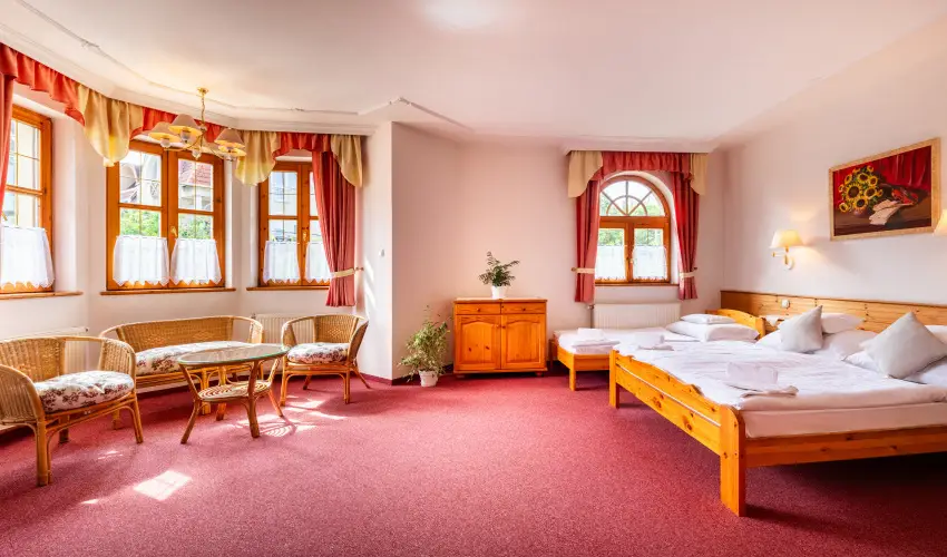 Hajd� Kast�ly Hotel Hajd�szoboszl� - P�nk�sd (min. 2 �j)