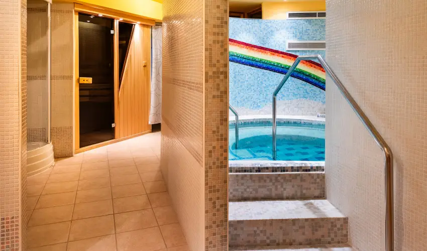 Hajd� Kast�ly Hotel Hajd�szoboszl� - P�nk�sd (min. 2 �j)