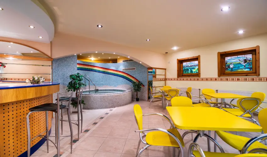 Hajd� Kast�ly Hotel Hajd�szoboszl� - P�nk�sd (min. 2 �j)