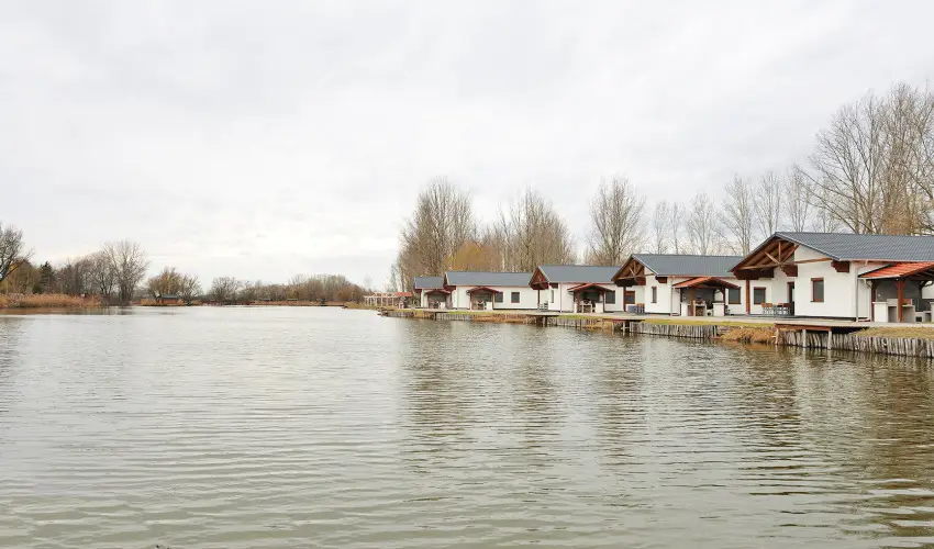 Haleszi Apartman P�teri - P�nk�sd (min. 3 �j)