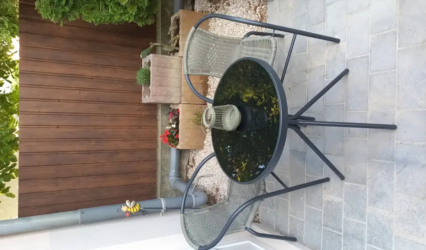 Hanga-lak Velence - Pnksd (min. 2 j)