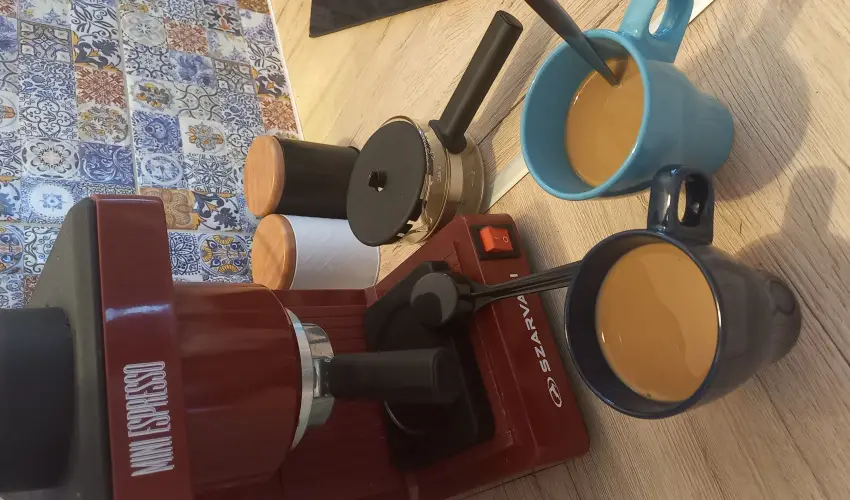 Hanga-lak Velence - Pnksd (min. 2 j)